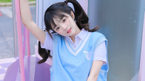 b638b52e661ada9c41a8b1dfce715e98.jpg
